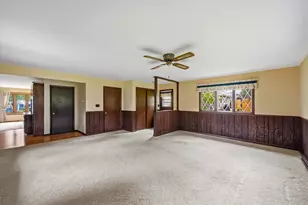 250 E Monroe St, Port Washington, WI 53074 - Photo 14