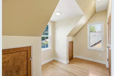 3162 S 28th St, Milwaukee, WI 53215 - Photo 20
