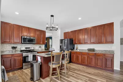 11202  64th St, Kenosha, WI 53142 - Photo 6