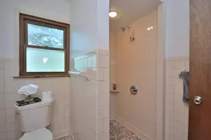 3122 W Rochelle Ave, Glendale, WI 53209 - Photo 12
