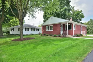 3122 W Rochelle Ave, Glendale, WI 53209 - Photo 22