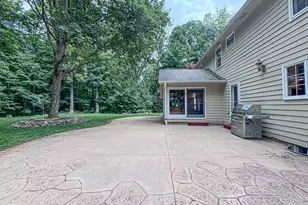 28812 Grove Ln, Racine, WI 53185 - Photo 38