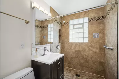 166 N 91st Pl, Milwaukee, WI 53226 - Photo 6