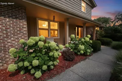 7  Greenwood Ct, Racine, WI 53402 - Photo 2