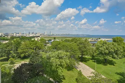 2525 S Shore Dr #8E, Milwaukee, WI 53207 - Photo 12