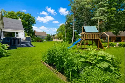 1300  Garvens Ave, Brookfield, WI 53005 - Photo 4