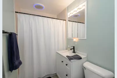 4042 S 60th St, Milwaukee, WI 53220 - Photo 26
