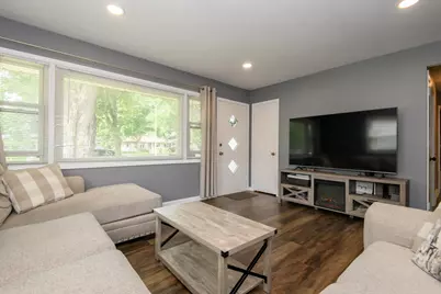 4042 S 60th St, Milwaukee, WI 53220 - Photo 2