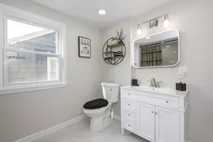 4158 N 17th St, Milwaukee, WI 53209 - Photo 14