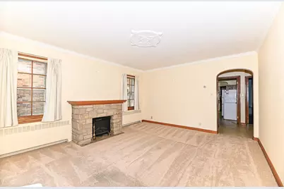 3657 S 14th St, Milwaukee, WI 53221 - Photo 6