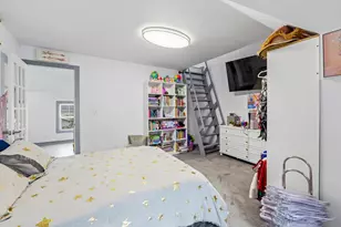 717 W 3rd St, Waldo, WI 53093 - Photo 18