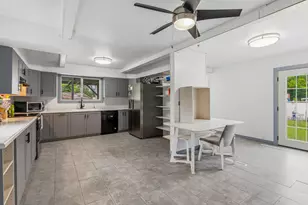 717 W 3rd St, Waldo, WI 53093 - Photo 2