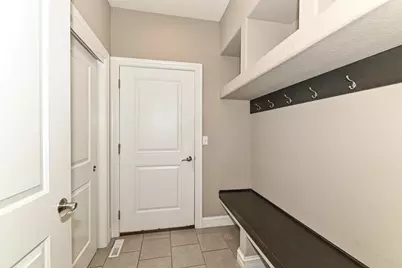1515 E Maple View Dr, Oak Creek, WI 53154 - Photo 30