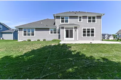 1515 E Maple View Dr, Oak Creek, WI 53154 - Photo 6