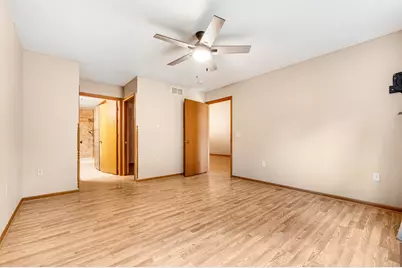 3405  Caleb Ct, Barton, WI 53090 - Photo 6