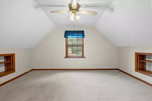 2452 S 74th St, West Allis, WI 53219 - Photo 20