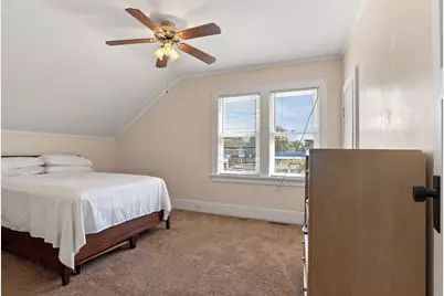8123  Sheridan Rd, Kenosha, WI 53143 - Photo 12