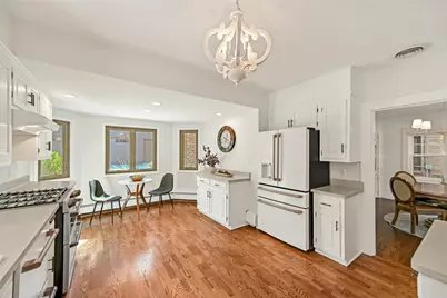 4848 N Woodburn St, Whitefish Bay, WI 53217 - Photo 18