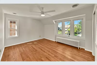 4848 N Woodburn St, Whitefish Bay, WI 53217 - Photo 32