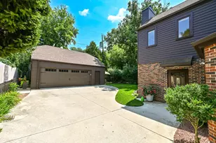 4848 N Woodburn St, Whitefish Bay, WI 53217 - Photo 38