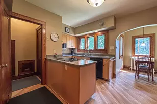210 W College Ave, Waukesha, WI 53186 - Photo 16