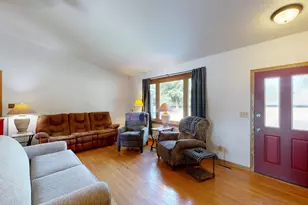 747 Margaret St, Sparta, WI 54656 - Photo 4