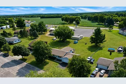 747  Margaret St, Sparta, WI 54656 - Photo 44