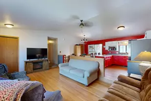 747 Margaret St, Sparta, WI 54656 - Photo 6