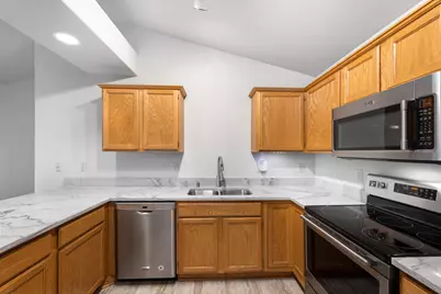 1495  Garay Ln #5, Port Washington, WI 53074 - Photo 22