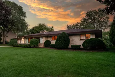 13375  Elmhurst Pkwy, Elm Grove, WI 53122 - Photo 2