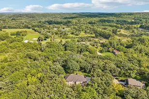 493 Lillian Ct, Delafield, WI 53018 - Photo 80