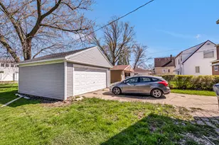 4574 N 24th St, Milwaukee, WI 53209 - Photo 6