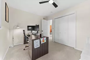 1912 Jefferson St, West Bend, WI 53090 - Photo 18