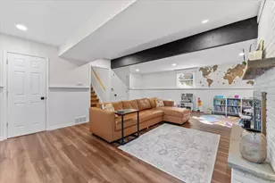 1912 Jefferson St, West Bend, WI 53090 - Photo 14