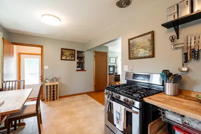 4014 S Logan Ct, Milwaukee, WI 53207 - Photo 8