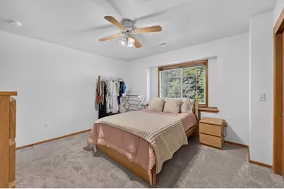 6115 S Creekside Dr #12, Cudahy, WI 53110 - Photo 12