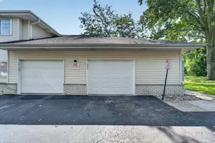 6115 S Creekside Dr, Cudahy, WI 53110 - Photo 22