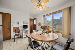 6540 W Mill Rd, Milwaukee, WI 53218 - Photo 22
