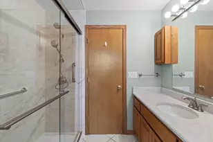 9414 W Oklahoma Ave, West Allis, WI 53227 - Photo 18