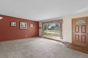 9414 W Oklahoma Ave, West Allis, WI 53227 - Photo 8