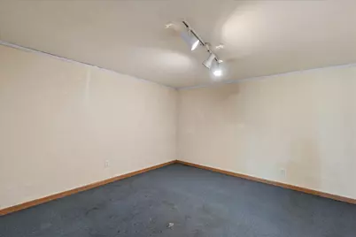9414 W Oklahoma Ave, West Allis, WI 53227 - Photo 20