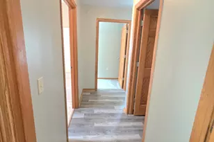 520 Windstone Dr, Hartland, WI 53029 - Photo 14