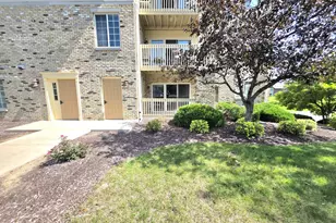 520 Windstone Dr, Hartland, WI 53029 - Photo 24