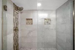 W74N755 Spruce Ave, Cedarburg, WI 53012 - Photo 32