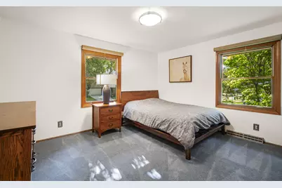W74N755  Spruce Ave, Cedarburg, WI 53012 - Photo 22