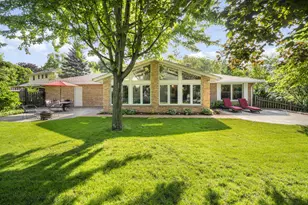 W74N755 Spruce Ave, Cedarburg, WI 53012 - Photo 34