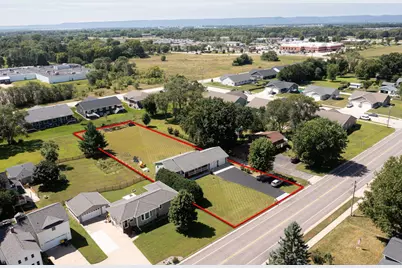 316  Gaarder Rd, Holmen, WI 54636 - Photo 2