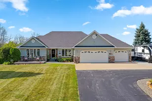 6150 Silver Hills Dr, Manitowoc Rapids, WI 54220 - Photo 8