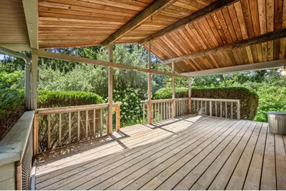 126 E Oak Crest Dr, Wales, WI 53183 - Photo 38