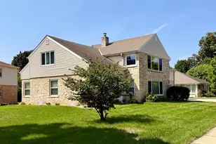 2105 Ludington Ave, Wauwatosa, WI 53226 - Photo 24